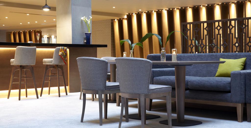 Wyndham Grand Athens 5*