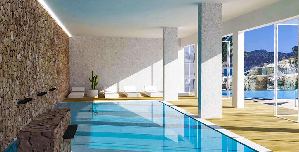Fergus Style Cala Blanca Suites 4*