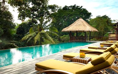 Adiwana Resort Jembawan 4* y Novotel Bali Benoa 5*