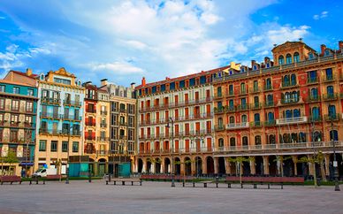NH Iruña Park 4*