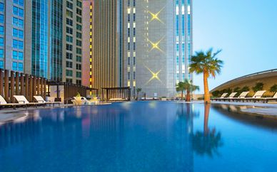 Sofitel Abu Dhabi Corniche 5*