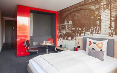 Living Hotel Frankfurt 4*