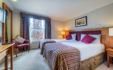 Richmond Gate Hotel & Leisure Club 4*
