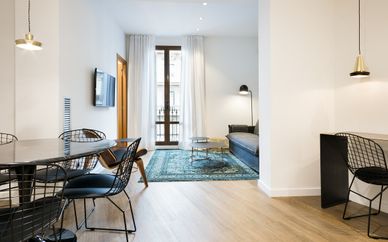 Uma Suites Luxury Midtown