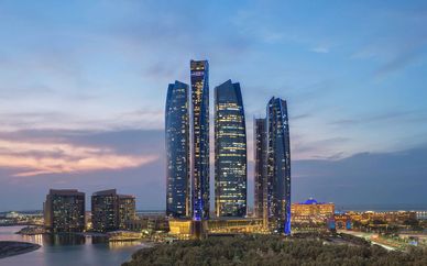 Jumeirah at Etihad Towers 5*