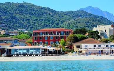 Le Liberata 4*