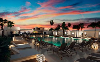 Club Maspalomas Suites & Spa 4*
