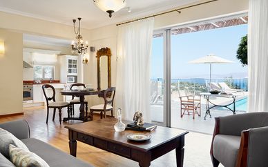 Pleiades Luxurious Villas 5*
