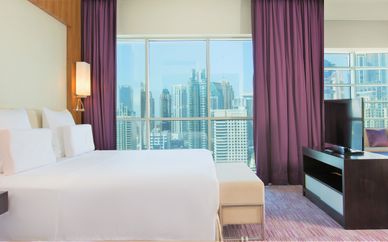 Pullman Jumeirah Lakes Towers 5*