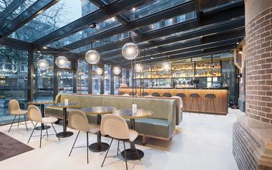 Pestana Amsterdam Riverside 5*