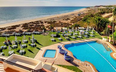 SBH Crystal Beach Hotel & Suite 4*