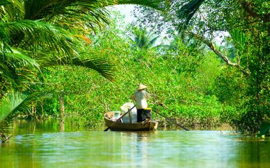 Private Tour of Vietnam Highlights & Beach Break