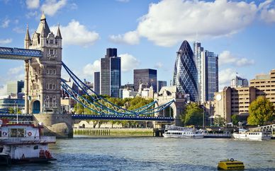 Novotel London Excel 4* with Thames River Cruise
