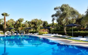Adults Only: Mr & Mrs White Corfu 4*