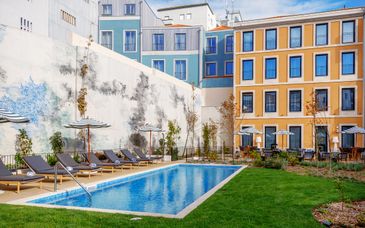 Mercure Porto Centro Aliados 4*