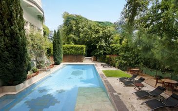 Hotel Belle Isle sur Risle 4*