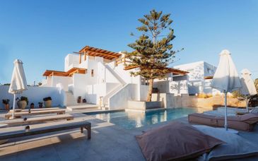 Oliving Mykonos Luxury Suites 4*