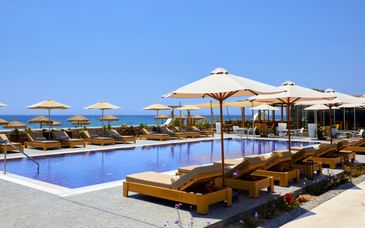 Sea Breeze Santorini Beach Resort 5*