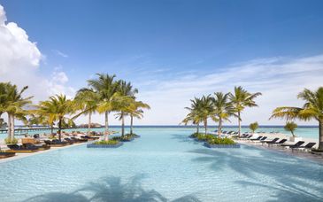 Royal Island Resort & Spa 5* & Villa Nautica 5*
