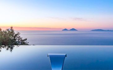 Maina Country Resort