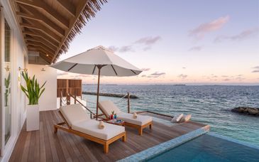 Bandos Maldives 4* & Fiyavalhu Maldives 4*