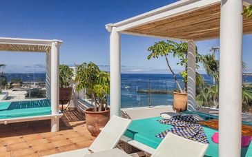 Flamingo Beach Mate 4*