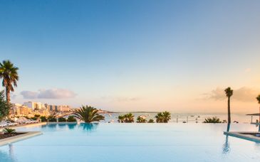 Salini Resort  4*