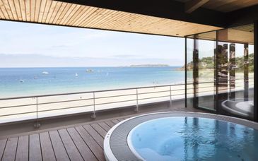 Grand Hotel de Perros Guirec 4*