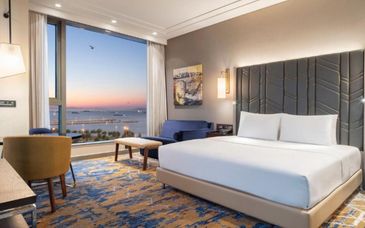 Hilton Istanbul Bakırköy 5*