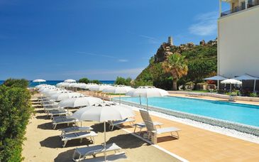 Adults Only: Hotel Torre Salinas 4*