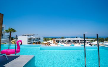 Adults Only: Harmony Crest Resort & Spa 4* 