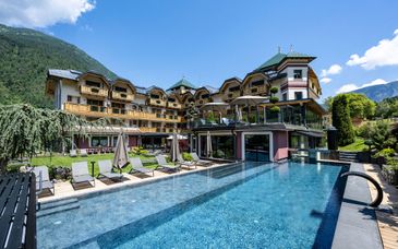 Tevini Dolomites Charming Hotel 4*Sup