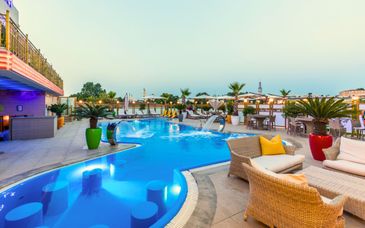 Wyndham Istanbul Old City 5*