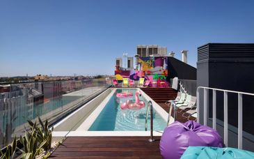 Moxy Lisbon City