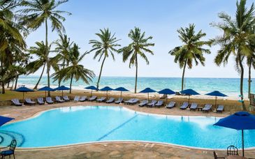 Jacaranda Indian Ocean Beach Resort 4* und Safari in 1 bis 4 Nächten