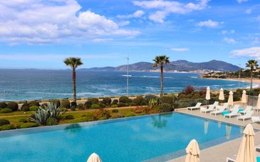 Radisson Blu Resort & Spa Ajaccio Bay 4* mit Flug oder Corsica Ferries