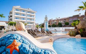 Fergus Club Pineda Splash 4*