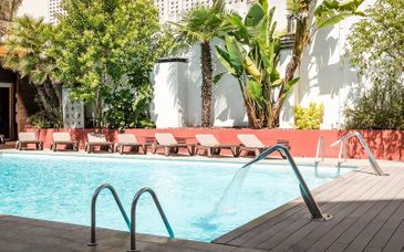 Alegria Plaza Paris 4*