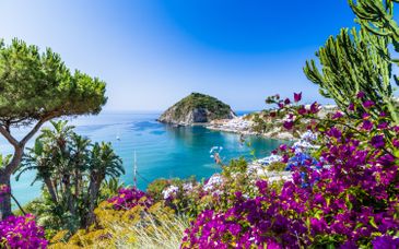 Circuito en libertad: Descubre Ischia y el Golfo de Nápoles de 3 a 7 noches