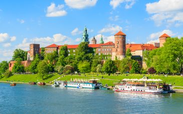 Descubre Cracovia con estancia en hotel 5*