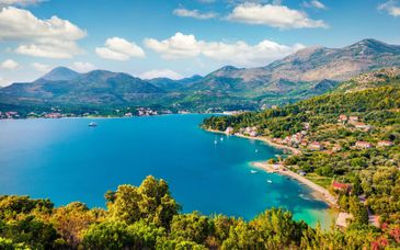 Autotour en Croacia: combinado Admiral Grand Hotel 5* y President Solin 5* 