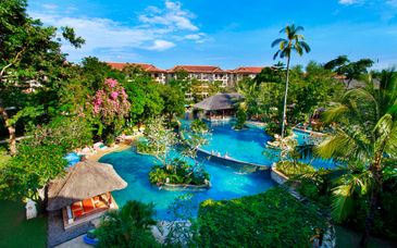 FuramaXclusive Resort & Spa 4*, Anema Resort 5* y Novotel Nusa Dua 5*