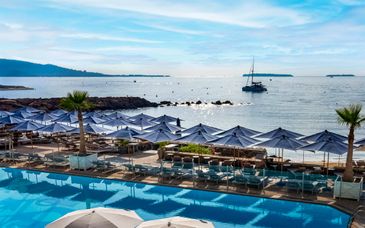 Hôtel Pullman Cannes Mandelieu 4*
