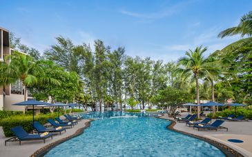 Le Meridien Phuket Mai Khao 5* et séjour possible au Royal Orchid Sheraton Riverside Hotel Bangkok 5*