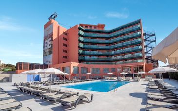 Fenals Garden 4*