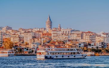 TRYP by Wyndham Istanbul Beyoglu 4*
