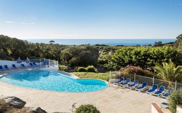 Les Hameaux de Capra Scorsa avec vols ou ferries