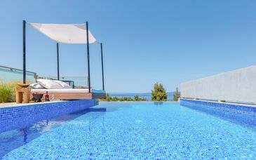 Villa D'Oro Luxury Villas & Suites