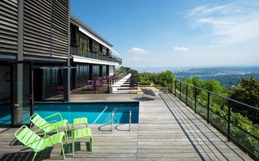 L'Ermitage Hôtel Cuisine-à-manger 4*