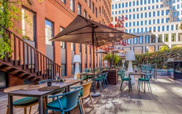 Hotel H10 Berlin Ku'Damm 4*